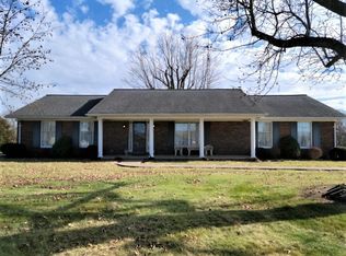 1282 S 125 E, Washington, IN 47501
