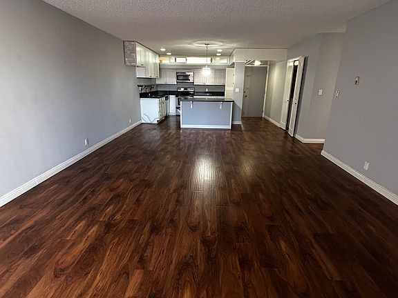 4th image of 5658 Ravenspur Dr Unit 203