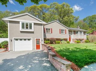 6 Apple Hill Rd, Peabody, MA 01960