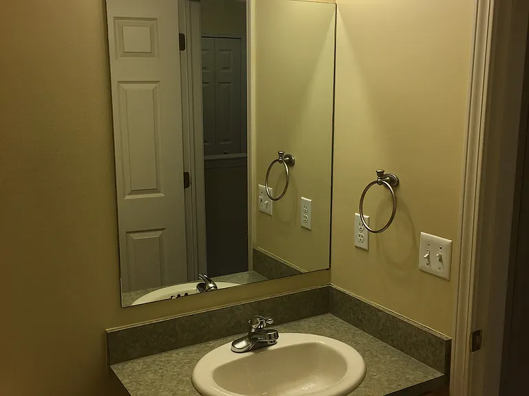 2nd Bathroom
