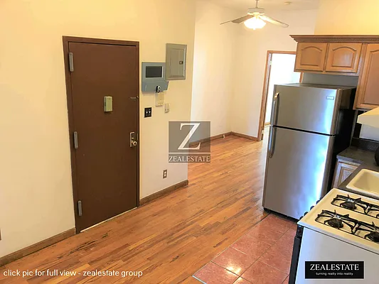 Rented by ZealEstate Group Inc | media 16