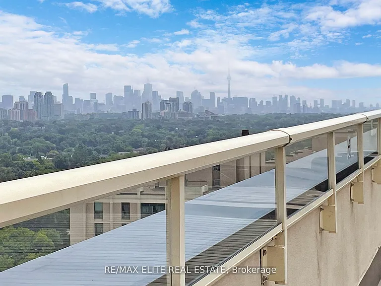 360 Ridelle Ave #1407 — Photo 39