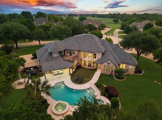 950 Patrician Ct, Fairview, TX 75069