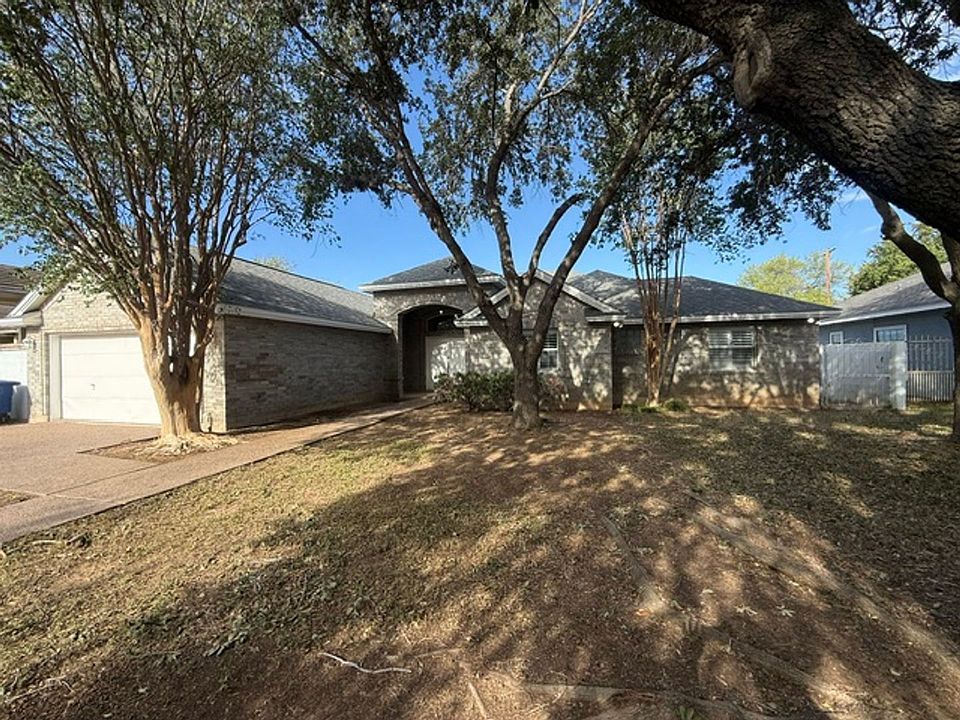 1st image of 8506 Crownwood Dr
