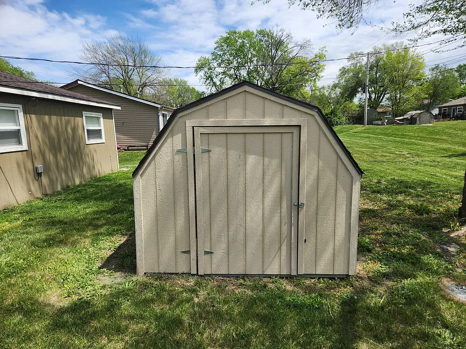 Shed