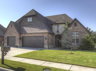 2018 W 110th Ct S, Jenks, OK 74037