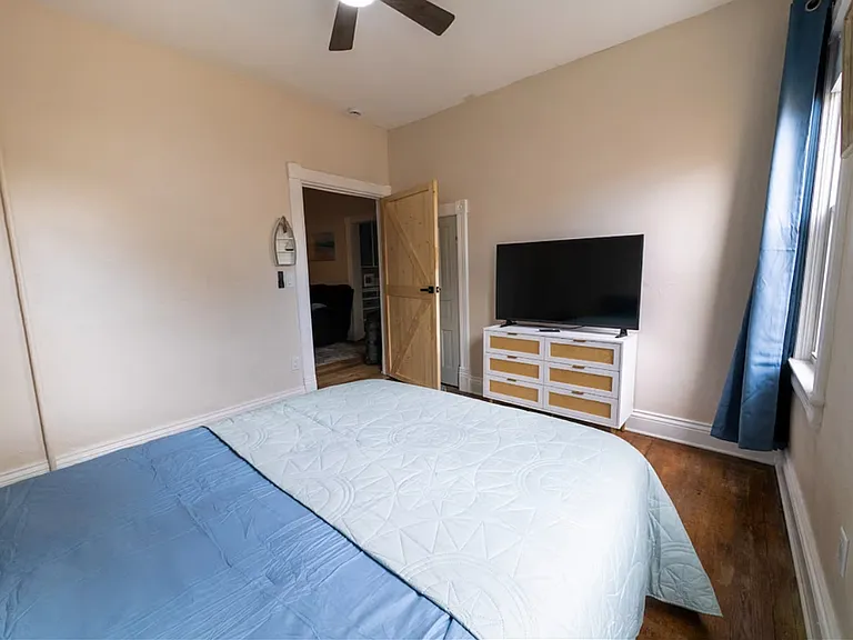 2141 Harrison Ave #1 — Photo 12