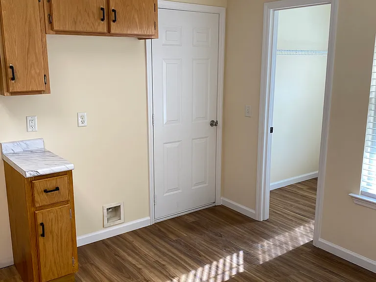 3045 Rushing St — Photo 5