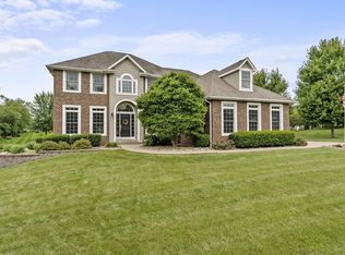 2466 Cattail Rdg, Muscatine, IA 52761