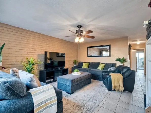 510 W Fallbrook St, Fallbrook, CA 92028