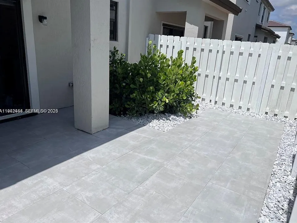 11101 SW 15th Mnr #11101