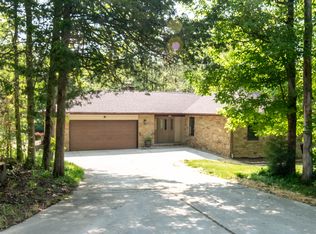 197 Deer Trl, Nashville, IN 47448