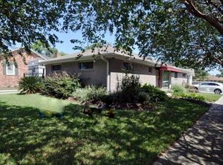 3841 27th St, Metairie, LA 70002