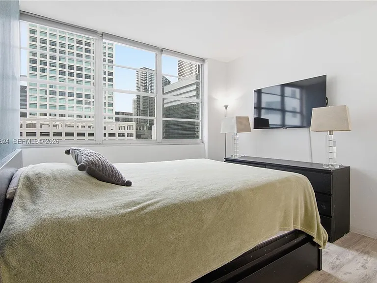 801 Brickell Bay Dr #764L — Photo 5