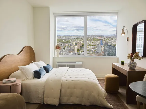 36 Journal Square image 1 of 5