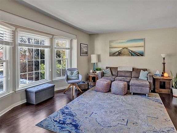 4th image of 2412 Elmington Dr