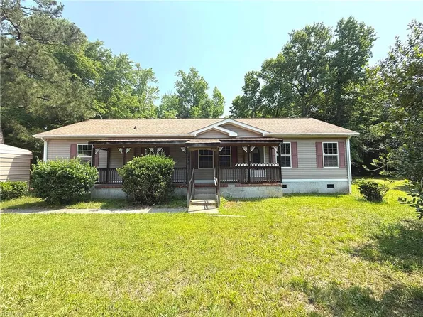 4371 Providence Rd, Hayes, VA 23072