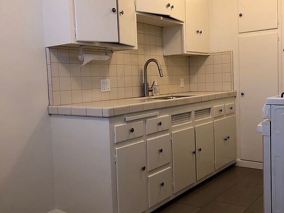 4th image of 1439 19th St #B