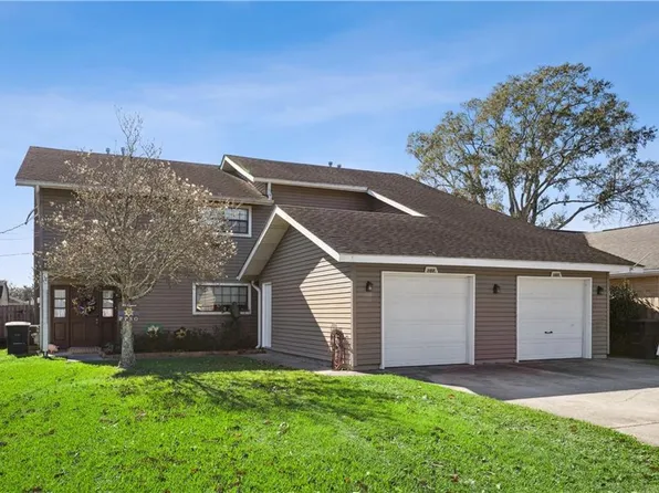 107 Shirley St, Belle Chasse, LA 70037