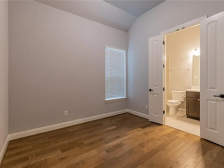 100 Orange Mimosa Ln — Photo 13