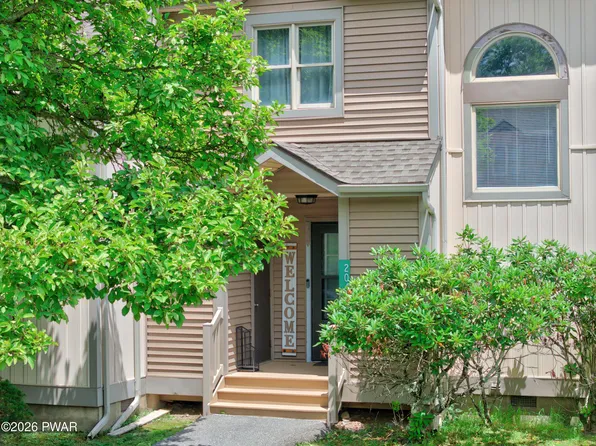 204 Northslope Ii Rd, East Stroudsburg, PA 18302