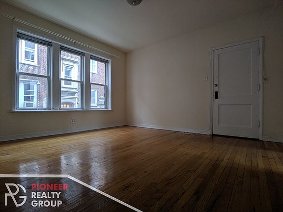 2nd image of 3000-08 N Whipple St #3048-3