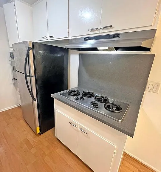 1824 Manning Ave #4 — Photo 9