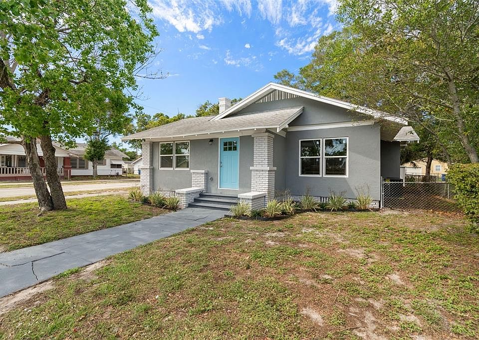 1st image of 4363 5TH AVENUE S