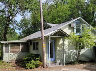 1585 Rockydale Rd, Cave Junction, OR 97523