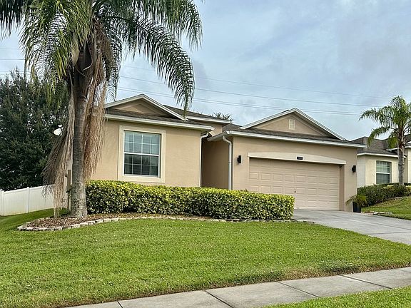 2nd image of 5911 Coquyt Dr