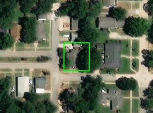 711 3rd Ave SW, Ardmore, OK 73401