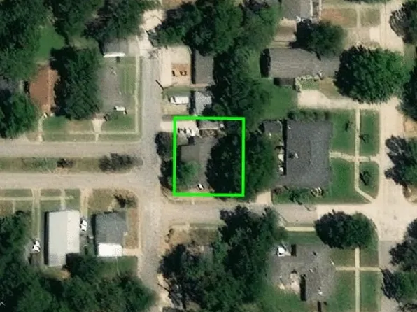 711 3rd Ave SW, Ardmore, OK 73401
