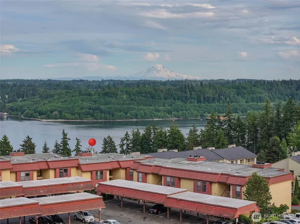 1755 W Sunn Fjord Lane #D65, Bremerton, WA 98312