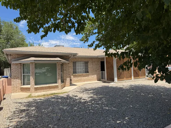 2551 Aspen Ave NW, Albuquerque, NM