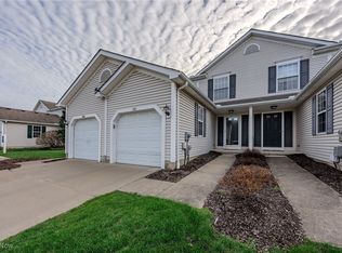 385 Angela Ln, Avon Lake, OH 44012