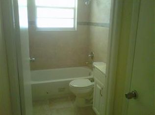 1533 W 19th St, Riviera Beach, FL 33404