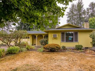 1027 Dixie Dr, Springfield, OR 97478