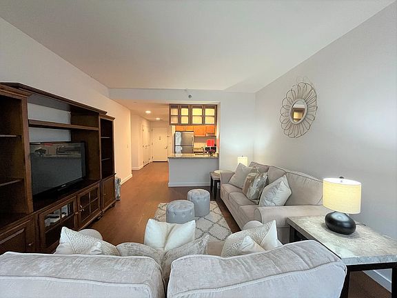 5th image of 40-26 College Point Blvd Unit 17J