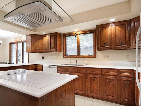 4th image of N2036 Orchard Valley Dr