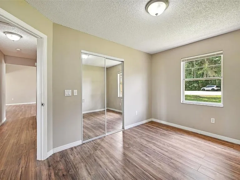 5 Cedar Ln — Photo 17