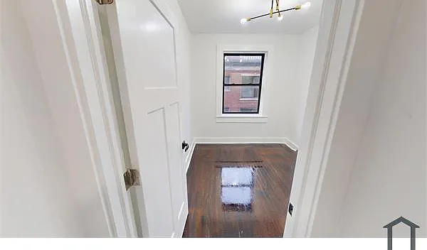 7507 S Yates Blvd — Photo 11