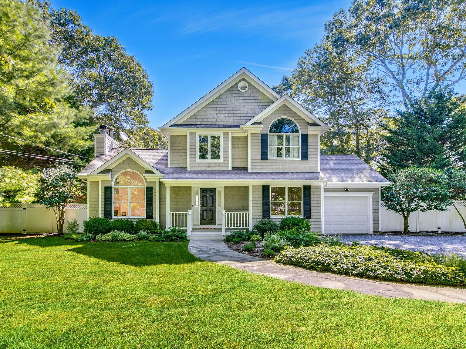 239 Norfolk Dr, East Hampton, NY 11937 MLS 376090 Zillow