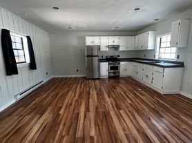 96 W Hurley Rd, Woodstock, NY