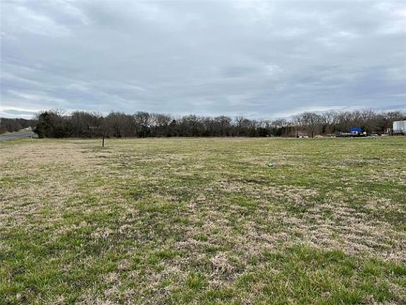 2nd image of 279 County Road 3010