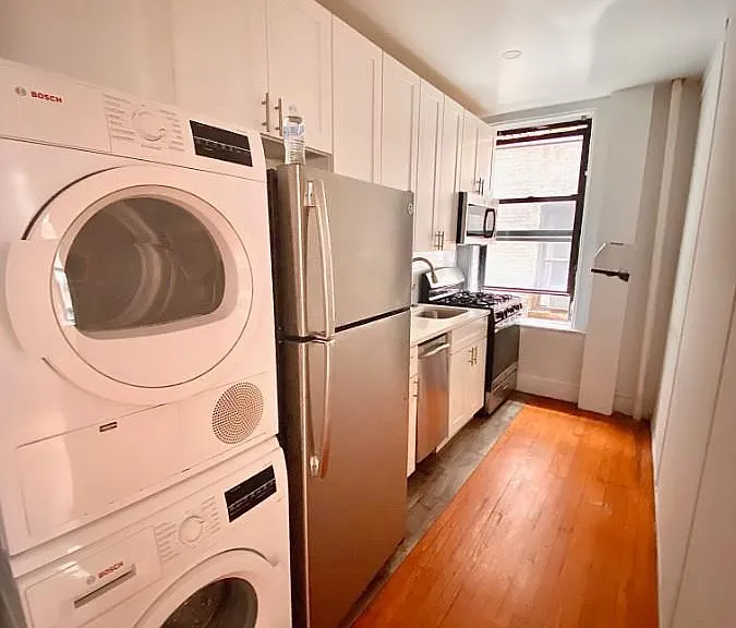 184 Claremont Ave #3E — Photo 1