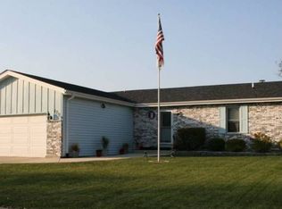 5712 80th Pl, Kenosha, WI 53142