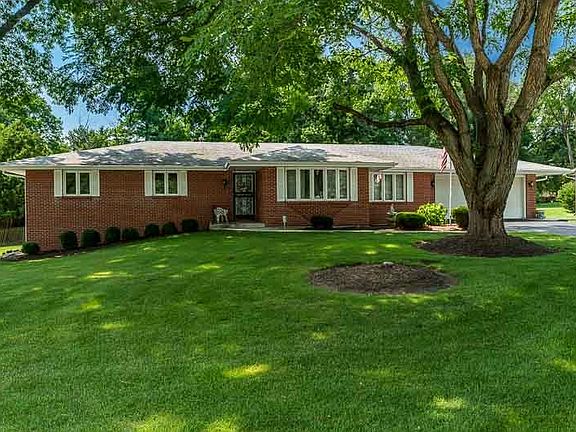 2nd image of 1441 Chokecherry Dr