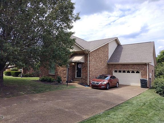 2nd image of 204 Cameron Ct
