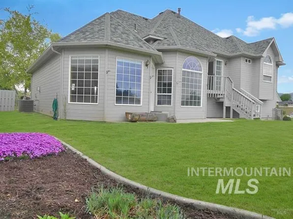 2625 16th St, Clarkston, WA 99403