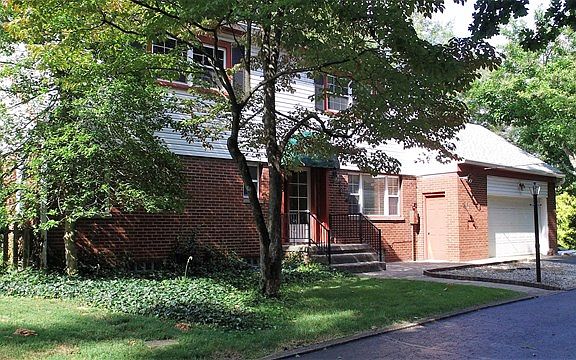 4th image of 333 Belleview Ave